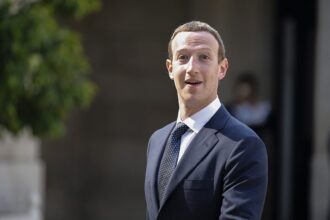 The Efficiency Wave: In one of the most coordinated corporate shakeups of the mid-2020s, Meta Platforms carried out a massive 10% workforce reduction on Wednesday, May 20, 2026. The layoffs, which eliminated roughly 8,000 jobs, were executed globally via localized emails hitting employee inboxes at exactly 4:00 a.m. in their respective time zones, starting in Singapore and rolling through Europe and North America. The sweeping cuts primarily targeted managerial, engineering, and product divisions, part of a calculated push to flatten the organization's corporate hierarchy and offset the company's aggressive, multi-billion-dollar capital expenditure on artificial intelligence infrastructure. Photo: Justin Sullivan / Getty Images