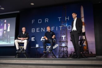 Blue Origin CEO Dave Limp, founder Jeff Bezos, and NASA Chief Jared Isaacman address the media regarding pad reconstruction plans.