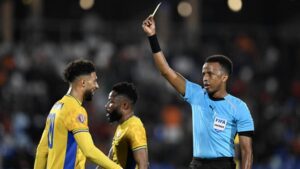 Vetting Disruption: In a stunning development just days before the tournament's opening match, award-winning referee Omar Abdulkadir Artan has been officially dropped from the 2026 FIFA World Cup officiating roster after being denied entry into the United States. Flying from Istanbul to Miami International Airport to attend a mandatory pre-tournament FIFA match officials seminar, the 34-year-old Somali national was turned away by U.S. Customs and Border Protection (CBP) and immediately placed on a return flight. In an official statement, CBP confirmed that despite holding a valid U.S. visa and a diplomatic passport, Artan was deemed inadmissible following additional inspection due to administrative "vetting concerns". Graphic: Agence France-Presse / Associated Press