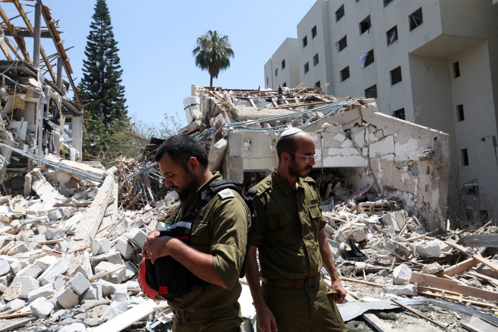 Trump Weighs ‘Massive’ Attack on Iran Bigger Than Ever Before as Israeli Officials Warn of Escalation 2 img 9246